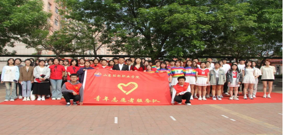 凝聚青华 筑梦未来——五四文艺汇演
